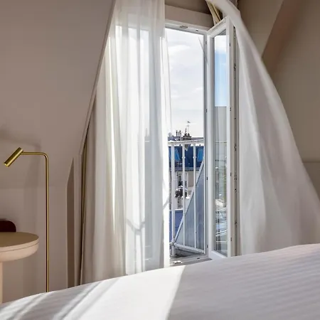 Beige Hotel Parigi