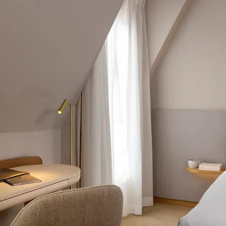 Beige 4* Parigi