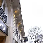 Beige Hotel 4*