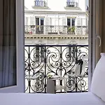 Hotel Beige 4*