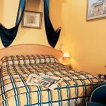 Hotel Beige 4*