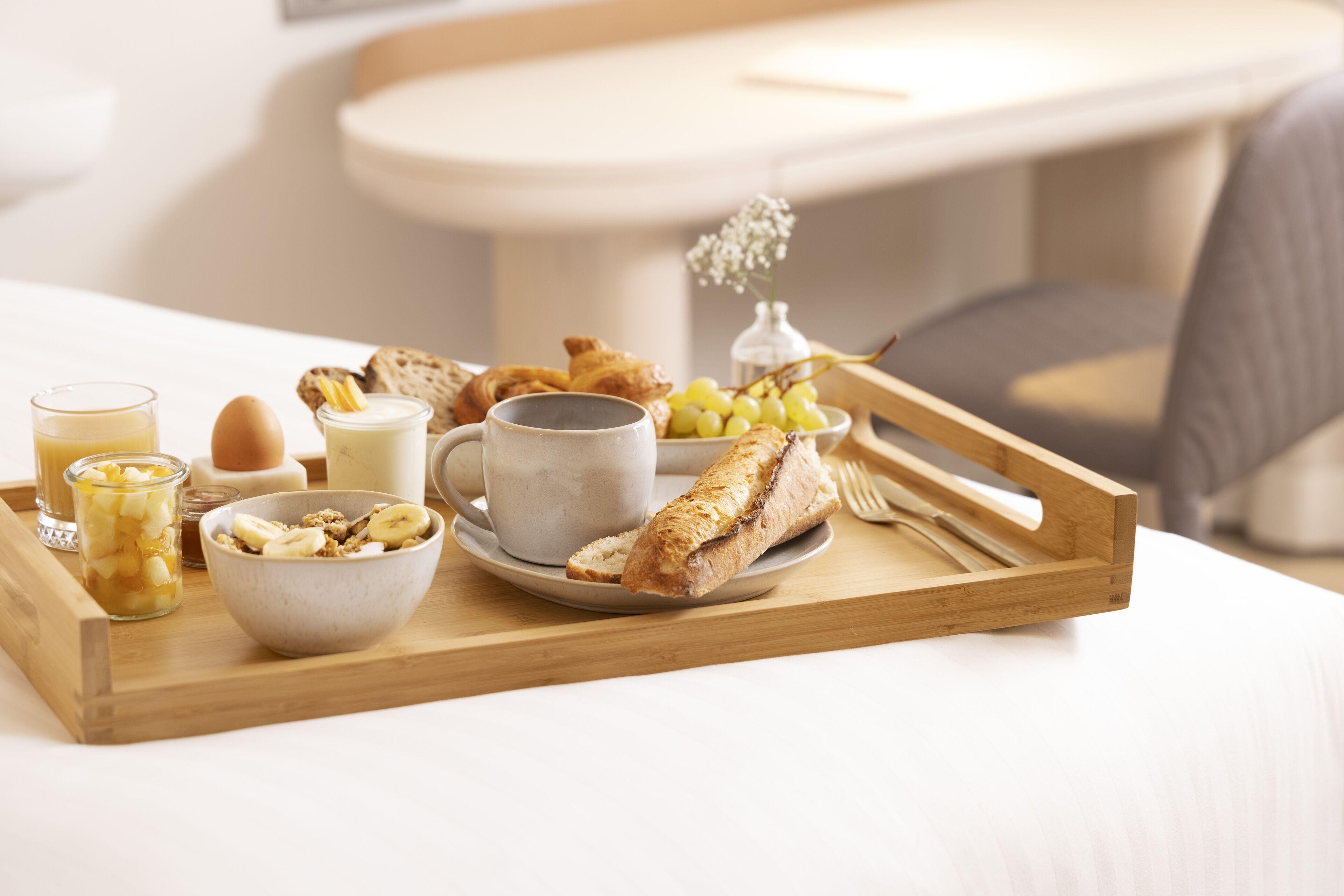 Beige 4* Paris