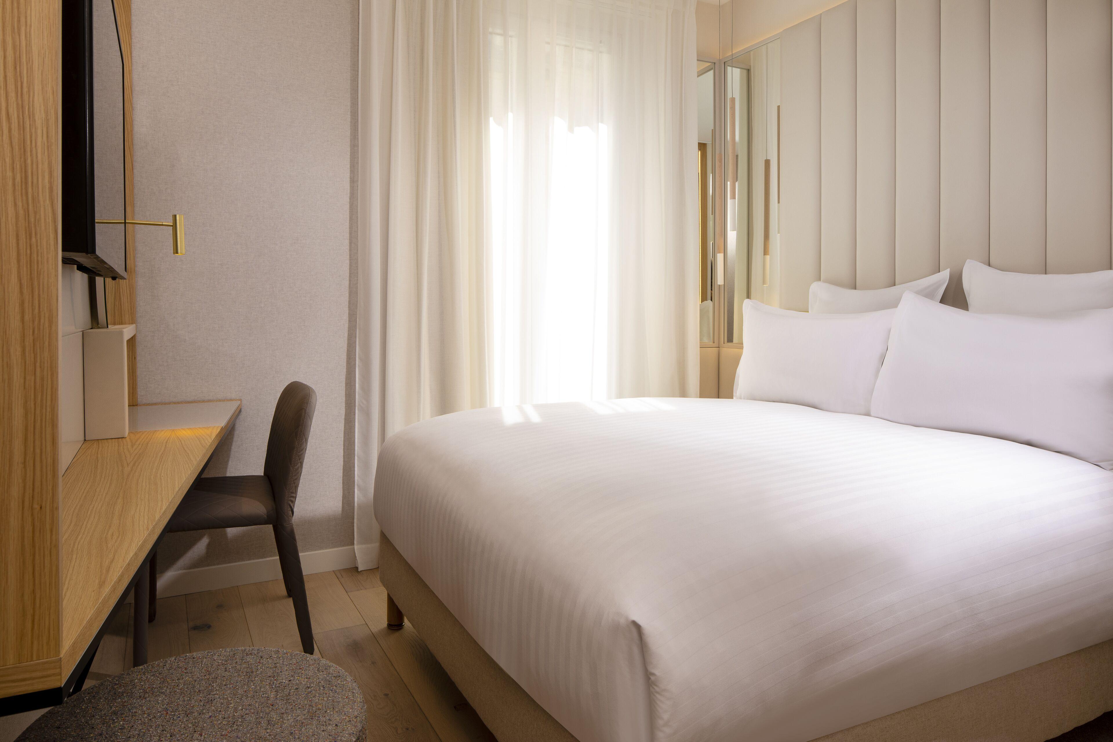 Hotel Beige