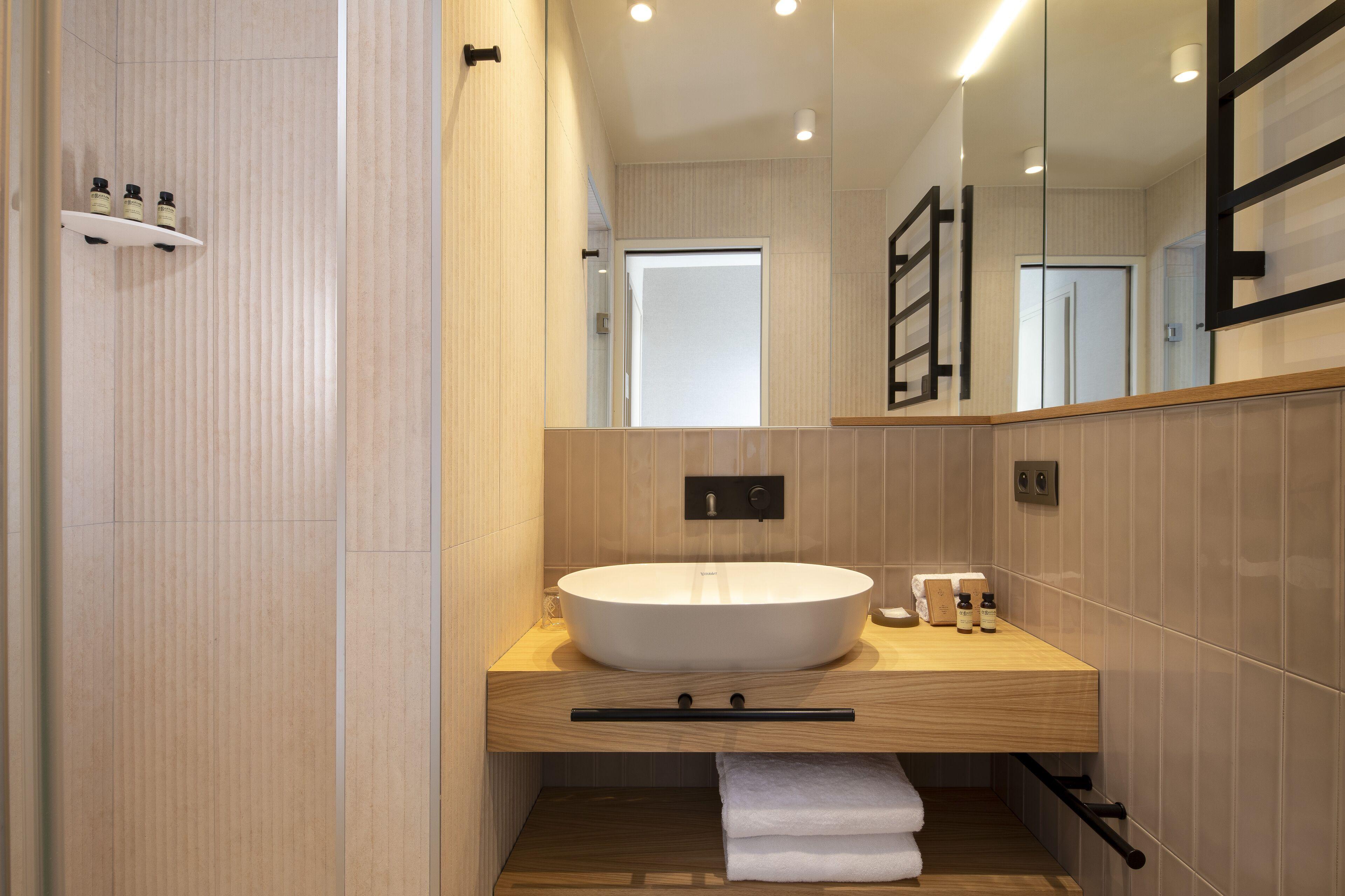 Hotel Beige 4*